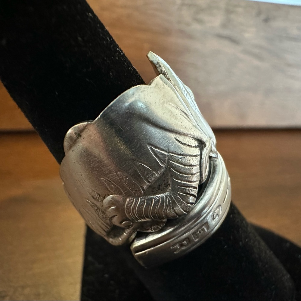 *SOLD* RARE Tony the Tiger Spoon Ring - Picture 4 of 15
